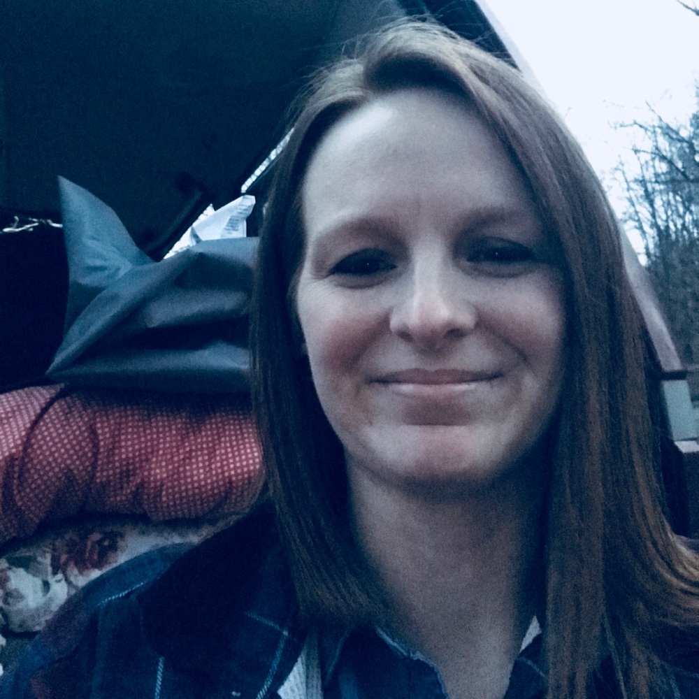 Meet your posher Leslie!
